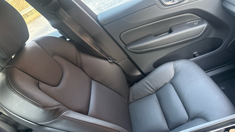 Volvo XC60 2.0 B5P Core 5dr AWD Geartronic Petrol Estate